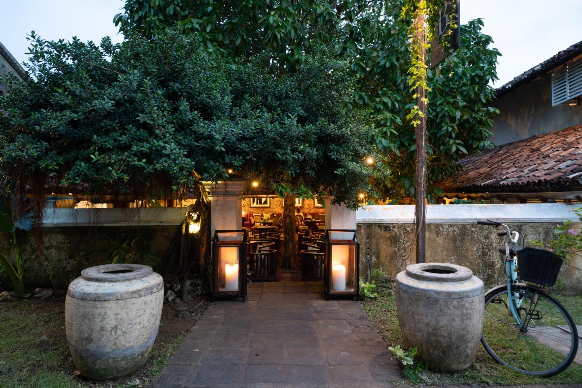 The Bungalow Galle Fort - Hotel - Restaurant - Cocktail Bar Экстерьер фото