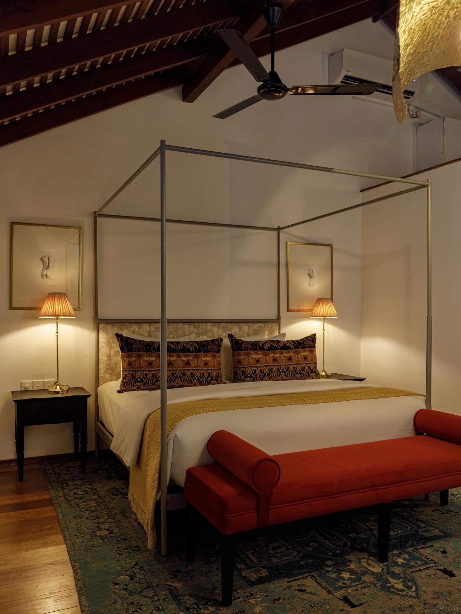 The Bungalow Galle Fort - Hotel - Restaurant - Cocktail Bar Экстерьер фото